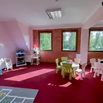 Hotel Szymbark فندق