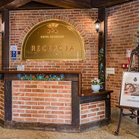 Hotel Szymbark Hotel