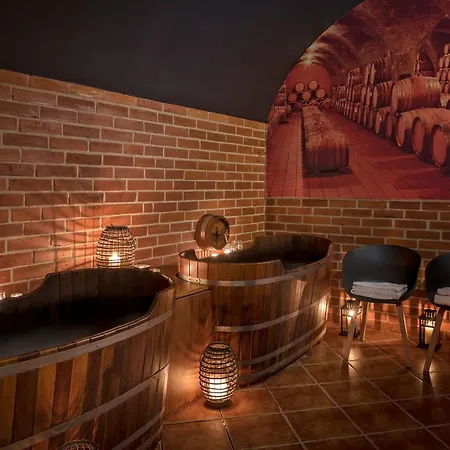 Hotel Szymbark 3*