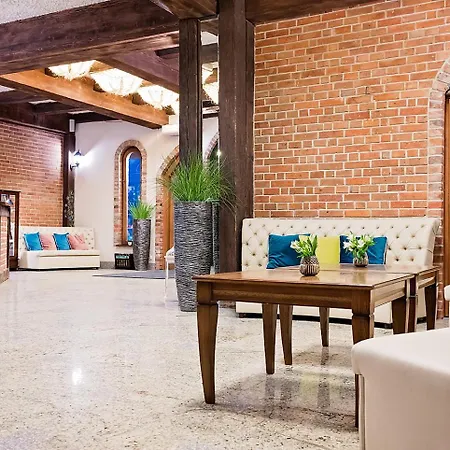 Hotel Szymbark Hotel