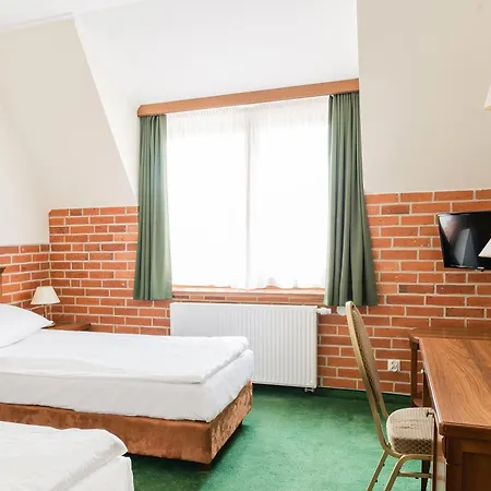 Hotel Szymbark Hotel Szymbark (Pomerania)