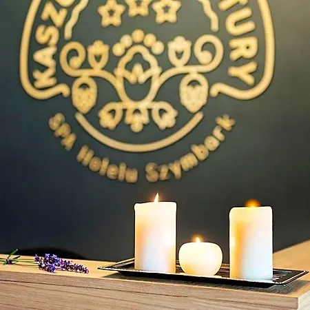 מלון Hotel Szymbark סימבארק