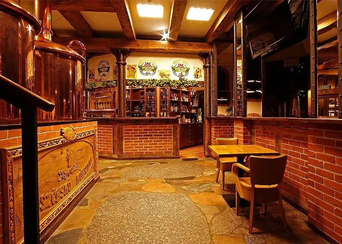 Hotel Szymbark Otel 3*